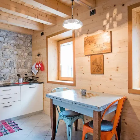 Apartment Diffuso - Cjasa Ustin-4 By Interhome *