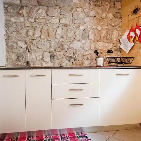 Apartment Diffuso - Cjasa Ustin-4 By Interhome *